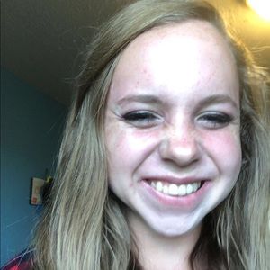 Meet your Posher, Audrey